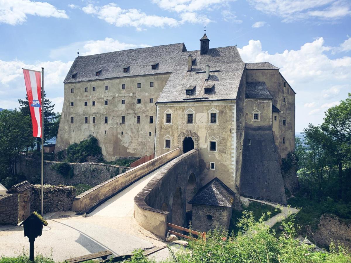 Burg Altpernstein Hotel Micheldorf in Oberösterreich Екстериор снимка